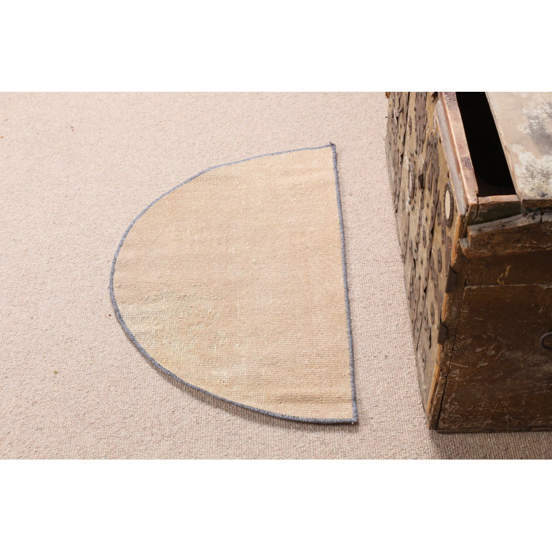 Tapis turc rond tissé à la main en laine brune pour le vestibule ou tout petit espace