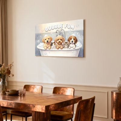 Ensemble de 1 tableau sur toile représentant des chiens et des chats s'amusant dans une baignoire.