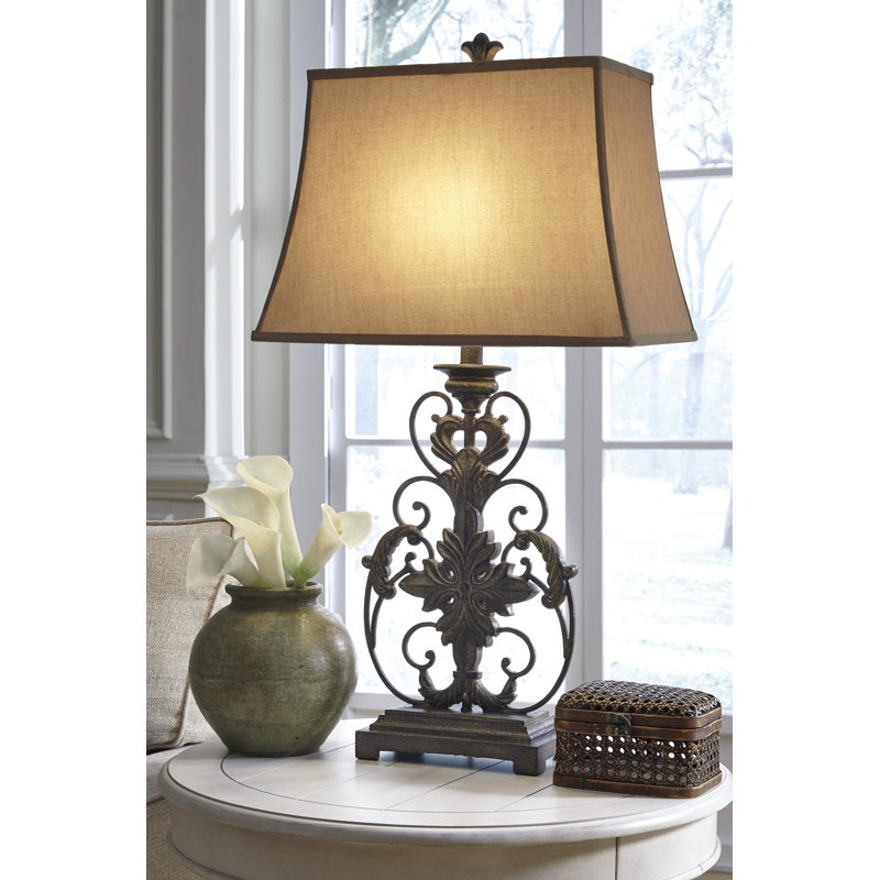 Elegance Swirl Beige and Gold 18" Table Lamp Set