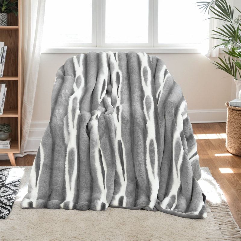 Jeté en faux vison, Gris / blanc, L 63 po x L 79 po