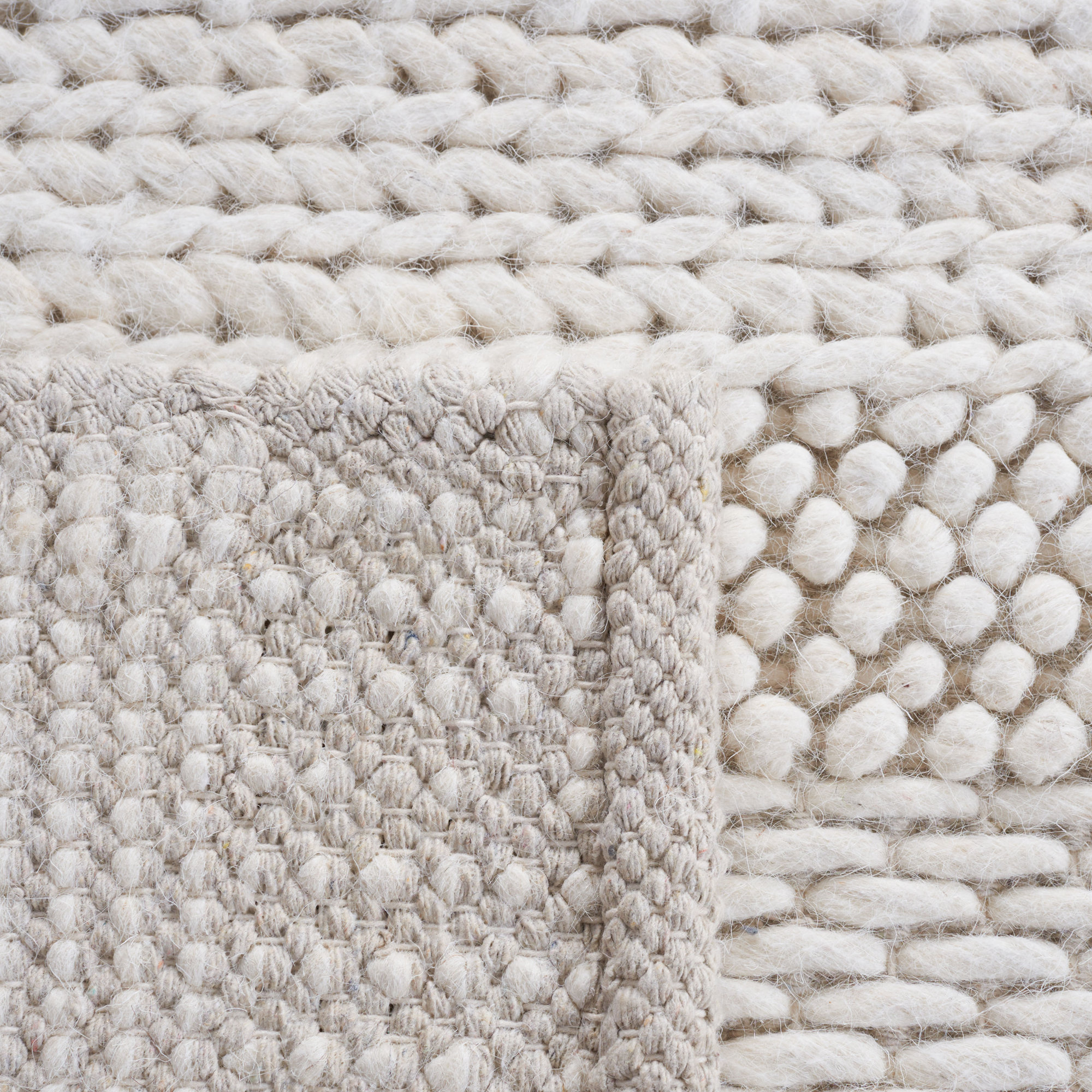Daisy Handmade Wool Ivory Rug, Square 6'