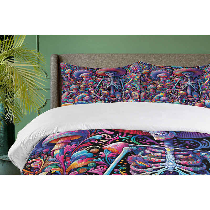 Trippy Duvet Cover, King Duvet Cover + 2 Standard Shams