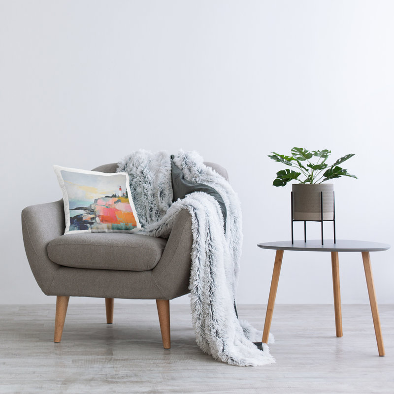 Polyester Throw Pillow
