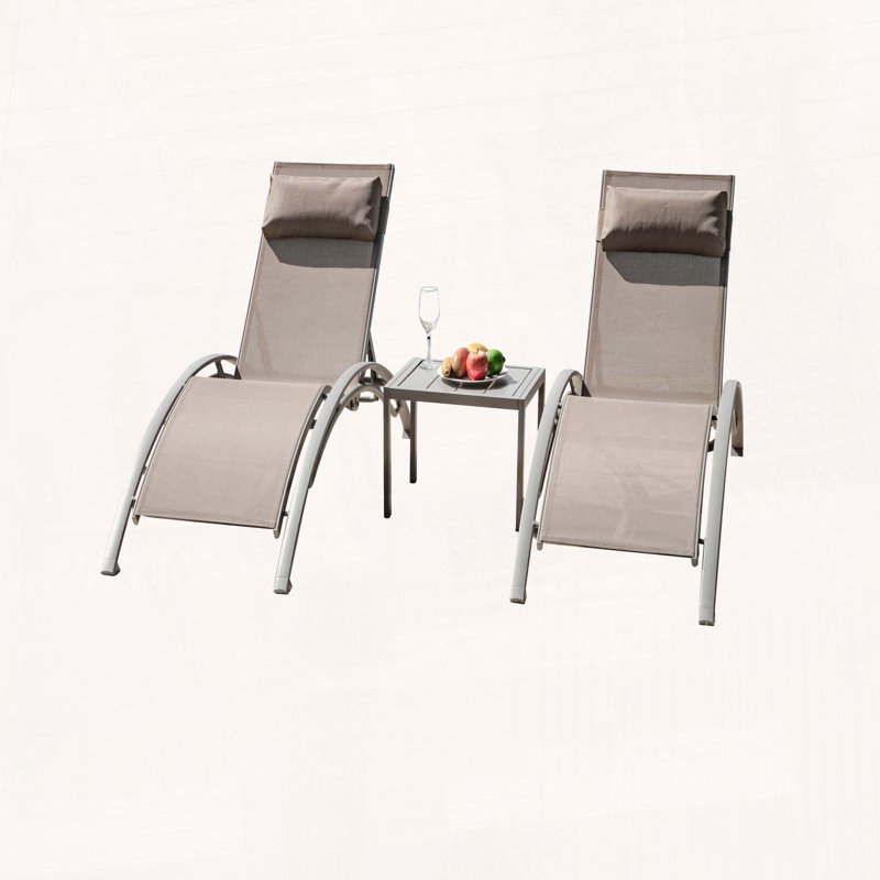 Ensemble 3 chaises de piscine avec chaises réglables en aluminium et table d'appoint, Kaki