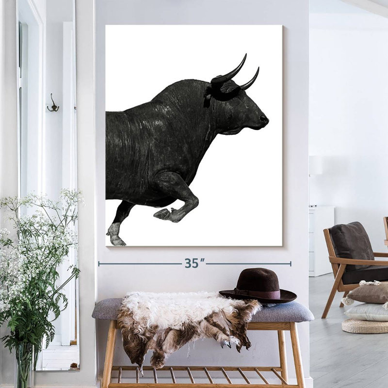 «Charging Black Bull» sur toile, H 40 po x l 32 po x P 1,25 po