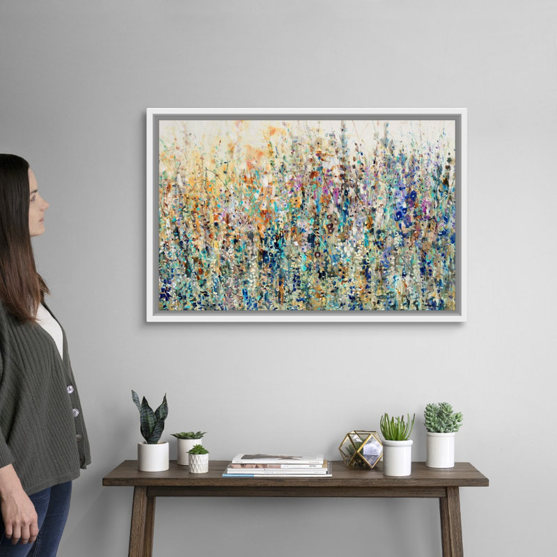 « Thicket Wildflowers » peinture sur toile, Reproduction avec cadre flottant, 25.25" H x 37.25" W, Blanc