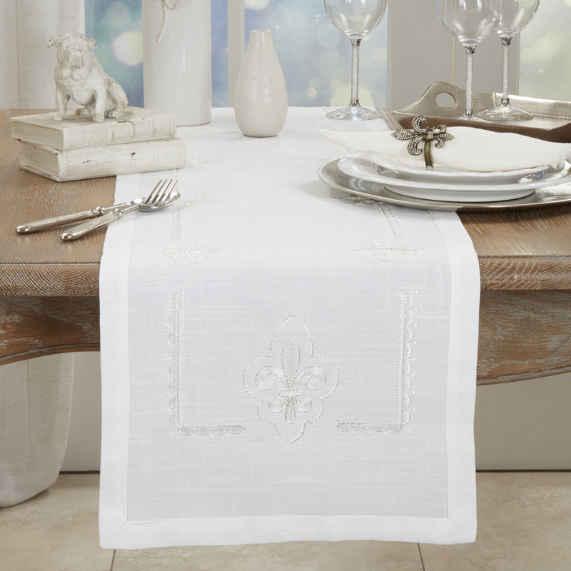 Chemin de table Ivoire Fabia