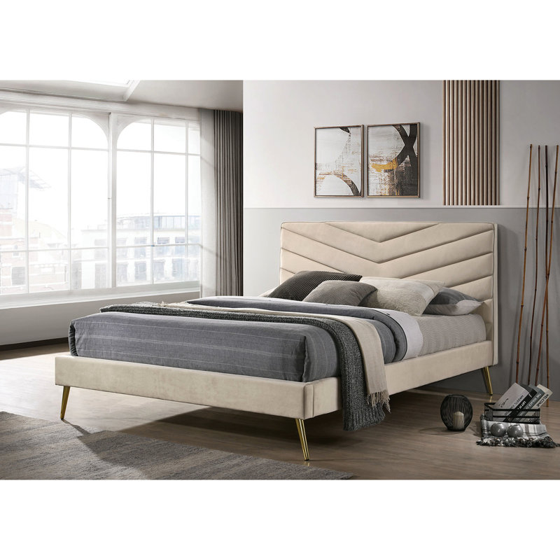 Lit double avec tête de lit beige rembourrée et mobilier de chambre à coucher de style moderne Mid-Century: pieds en angle
