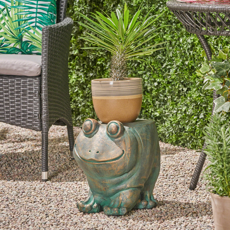 Wheelock Weather Resistant Concrete Animals Garden Stone