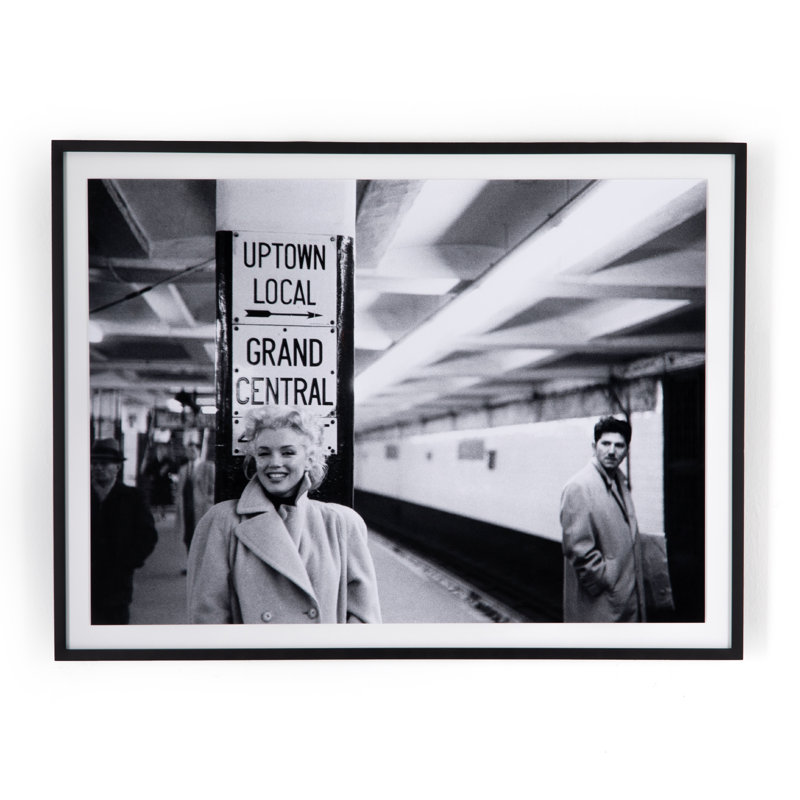 GRAND CENTRAL MARILYN BY GETTY IMAGES, 18" H x 24" W x 1.5" D