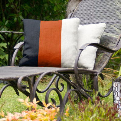  Indoor/Outdoor Throw Pillow