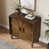 Brun antique est en rupture de stock