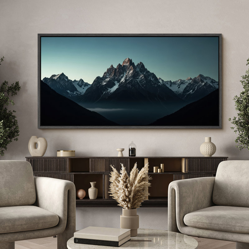 «Snowy Mountain Peaks at Twilight», art mural sur toile - Photographie de nature dramatique pour espaces modernes ou rustiques
