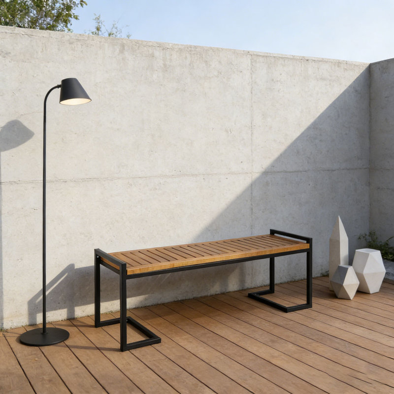 BANC EN BOIS ET MÉTAL, Teck