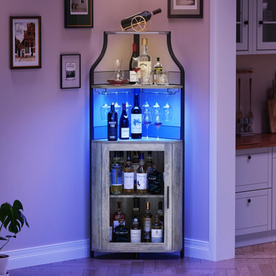 Bar à vin de coin à 5 niveaux et peu encombrant 61 po