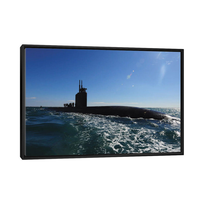 « attaque sous-marin uss scranton pulls into augusta bay », reproduction de photo sur toile, H 18 po x l 26 po x P 1,5 po