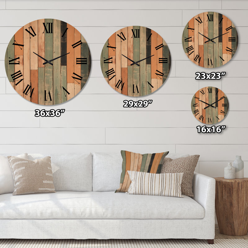 Horloge murale en bois massif Tyashia, Grand
