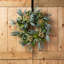Couronne d'hydrangées, plantes grasses et eucalyptus-1299451549