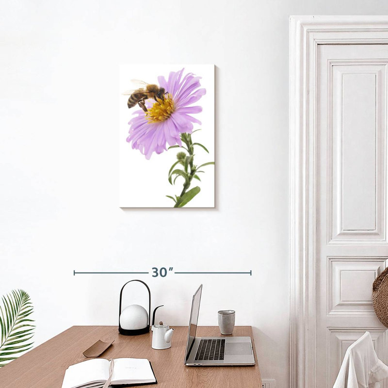 Brampt abeille sur une fleur, H 24 po x l 16 po