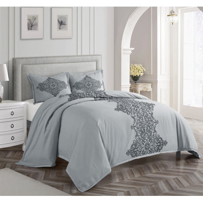 Essex 3-Piece Comforter Set