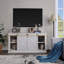 Base de console de télévision de style rustique blanc antique avec portes coulissantes décoratives en métal Plusieurs tablettes de rangement ouvertes Portes en X de conception campagnarde-285441145