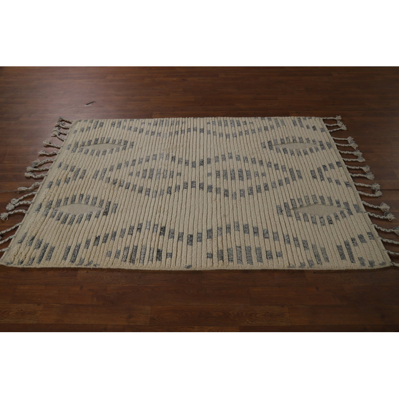 Tapis oriental marocain rayé 4 x 6