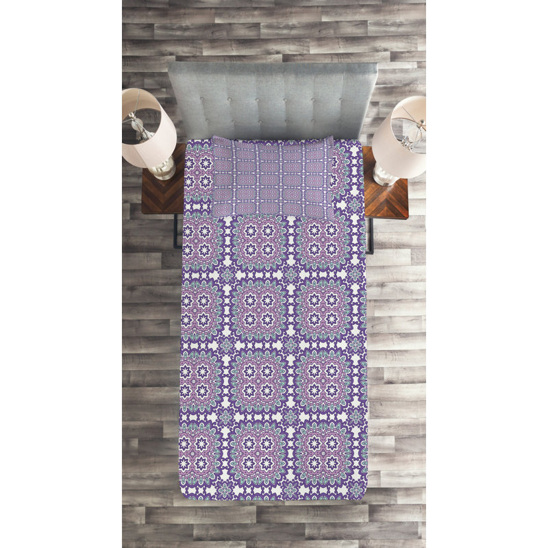 Flower Traditional Polyester Coverlet, Twin Bedspread + 1 Sham