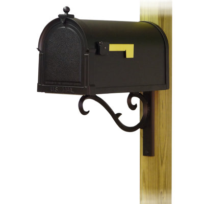 Berkshire Aluminum Post Mounted Mailbox