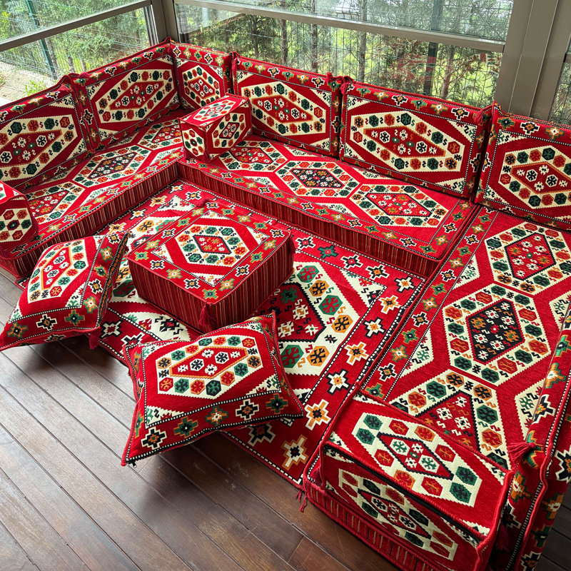 Grand canapé avec repose-pieds et revêtement Kilim