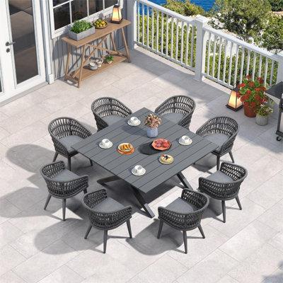Ensemble de salle à manger d'extérieur en rotin pe toutes saisons Corrigan Studio® 9 pièces avec cadre en aluminium et table carrée