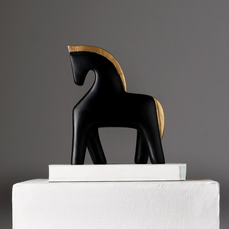 Abstract Horse Sculpture – Black Matte Polyresin Table Décor (20 cm) 