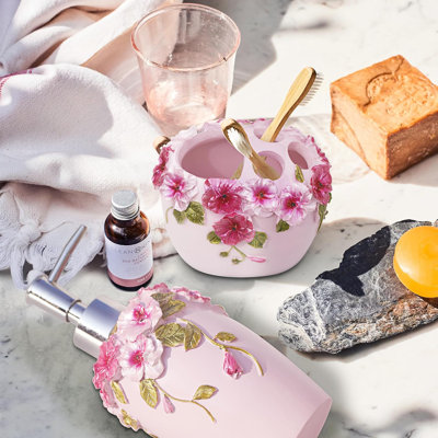 Bathroom Set Features