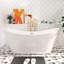Baignoire de trempage autoportante blanche en acrylique 67 po 67 po avec forme ovale classique