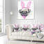 Chien mignon avec un chapeau de plumes roses - coussin imprimé animal-30745538-30745542