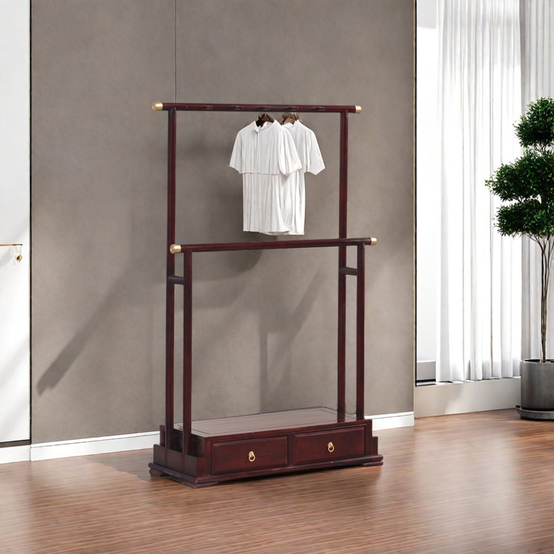 Armoire luxueuse en bois de rose, Rouge terne