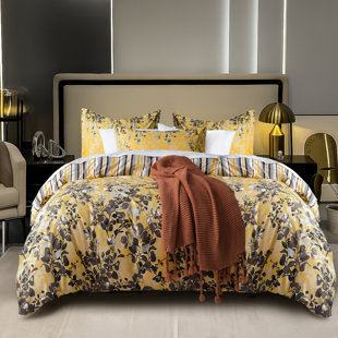 Microfiber Floral Duvet Cover Set with Pillowcases