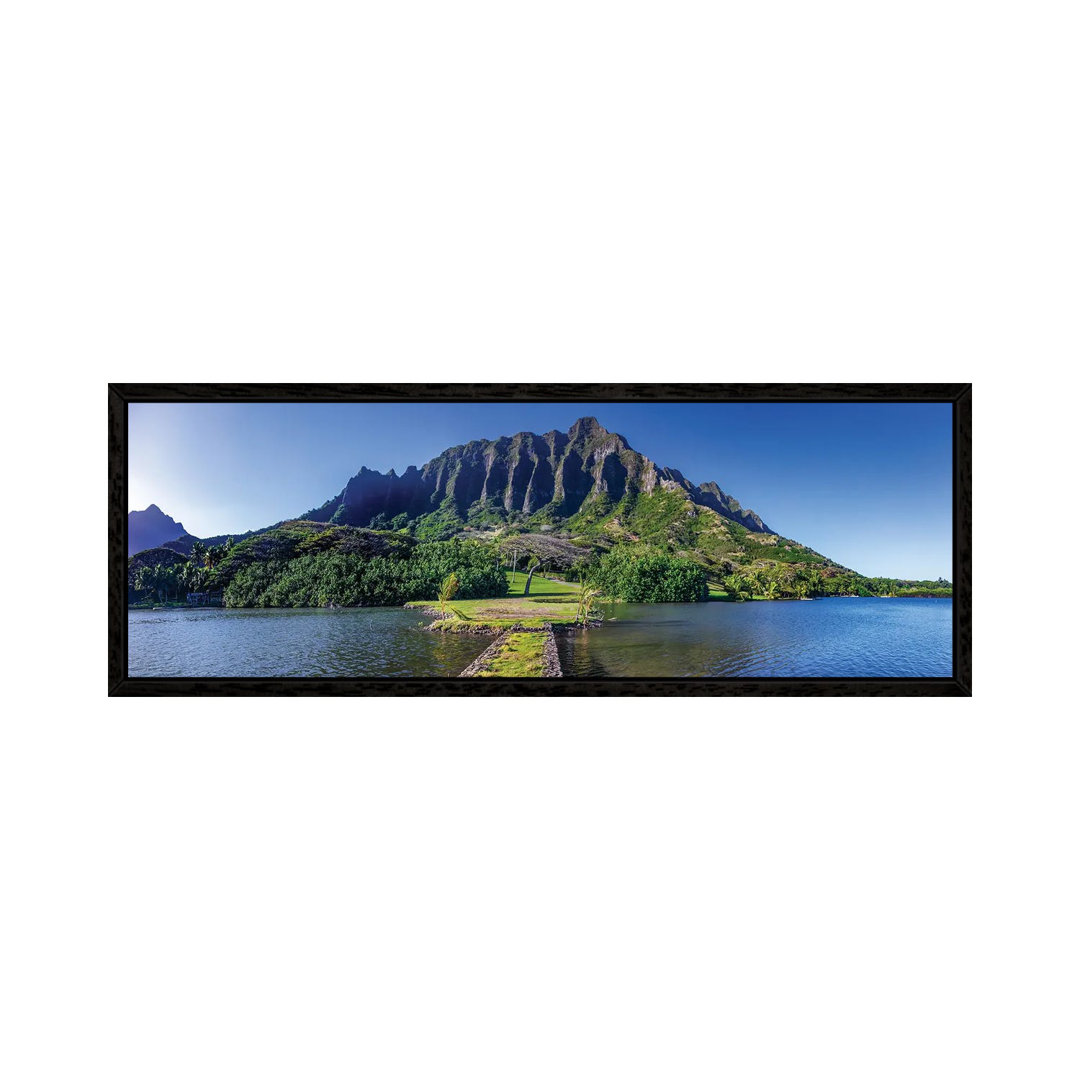 Kualoa Fishpond Pano von Sean Davey - Panoramaleinwand auf Leinwand Giclée auf Leinwand