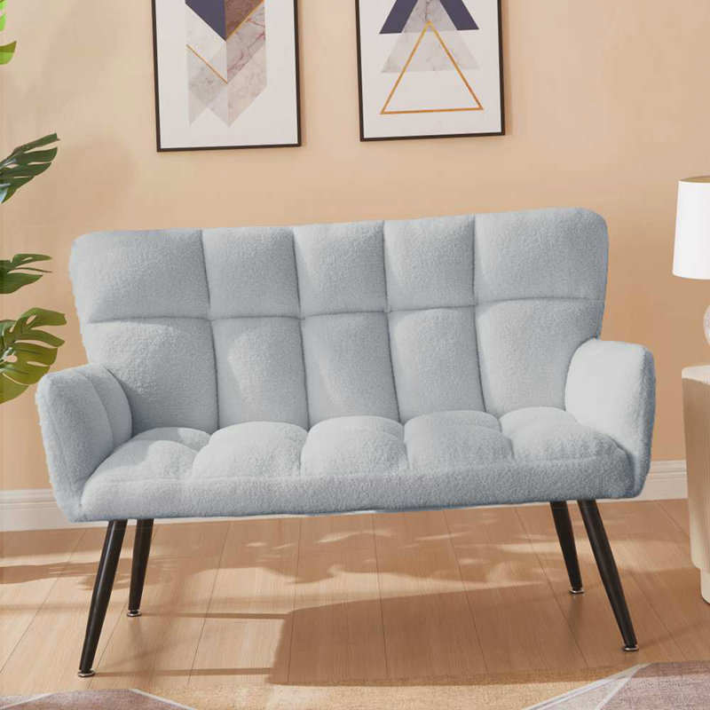 Fauteuil capitonné large 52,56 po Machella, Bleu clair