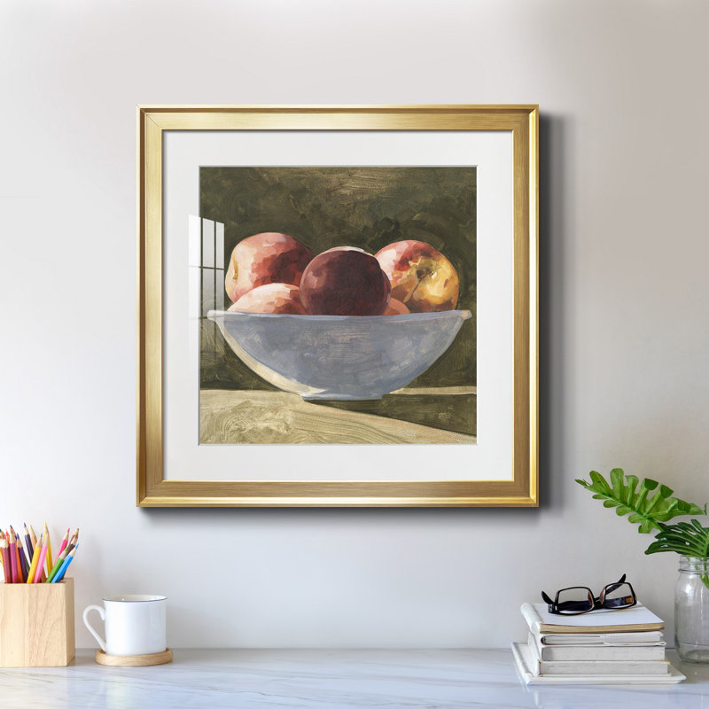 1_Bowl of Peaches II - reproduction encadrée de qualité supérieure - prête à être accrochée, Papier avec cadre doré, Blanc