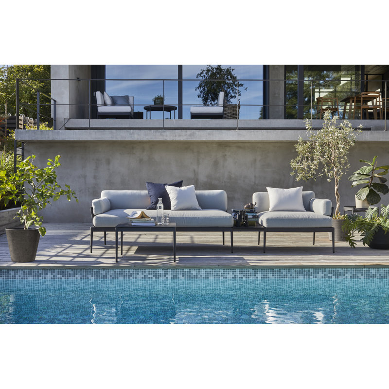 Anholt Lounge Table