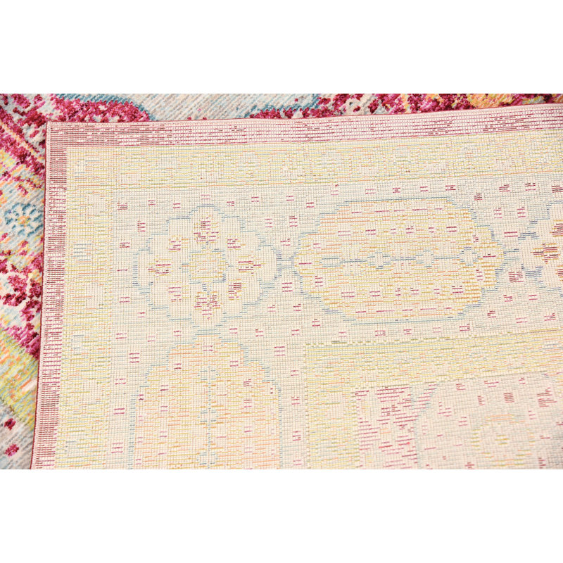Maggie Oriental Polyester Rug, Rectangle 5'1" x 8'