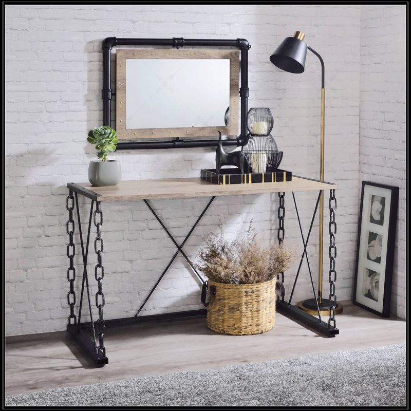 Console rustique en chêne rustique et noir antique, parfaite pour ajouter un charme rétro et un style industriel à n'importe quel espace