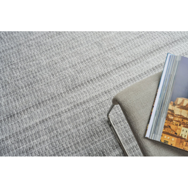 Florence Geometric Area Rug in Gray, Rectangle 6' x 9'