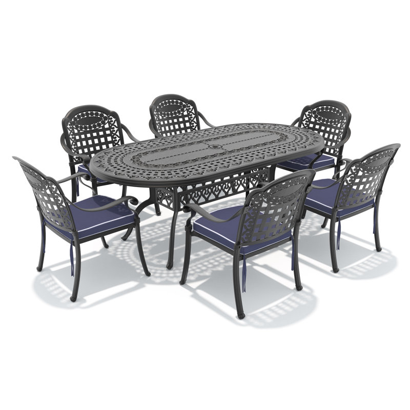 Ensemble de salle à manger de patio 7 pièces, table ovale de 208 cm (81,89 po) de long avec trou pour parasol et 6 chaises empilables, coussins bleus