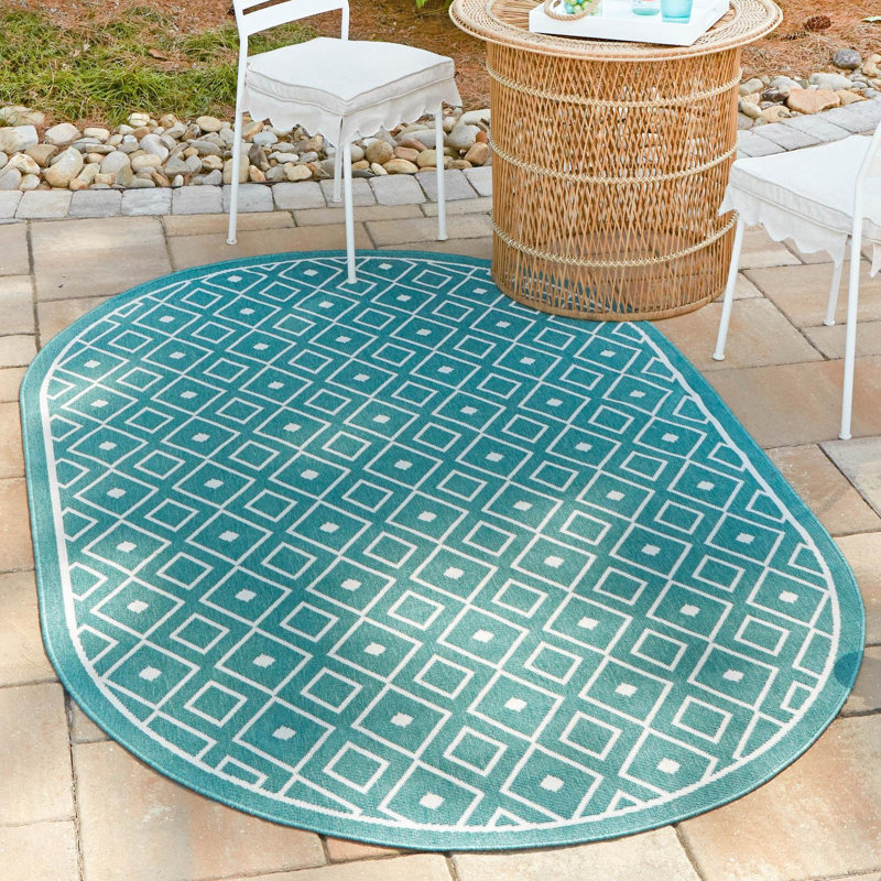 Geometric Indoor / Outdoor Rug, Rectangle 7'10" x 10'