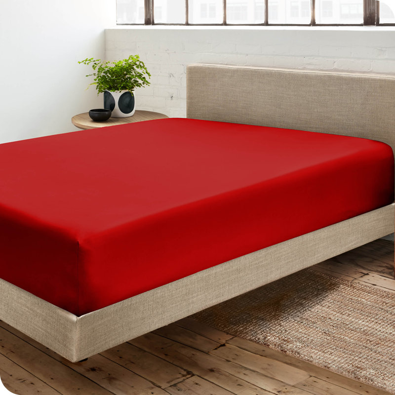 Twin White Ultra-Soft Microfiber Deep Pocket Fitted Sheet