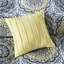 Courtepointe - Floral audacieux avec médaillons, 100% microfibre, 2 taies décoratives et coussins décoratifs, motif à médaillon, coussins brodés, revers brossé-119104876-119104879