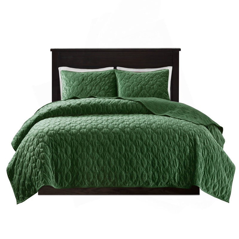 3 Piece Velvet Quilt Set Green, Queen Quilt + 2 Additional Pieces