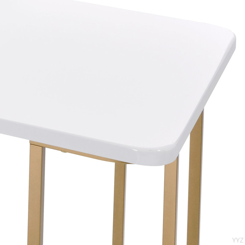Bureau d'écriture blanc et doré