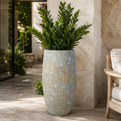 12 in. Corona Vase - White Lava